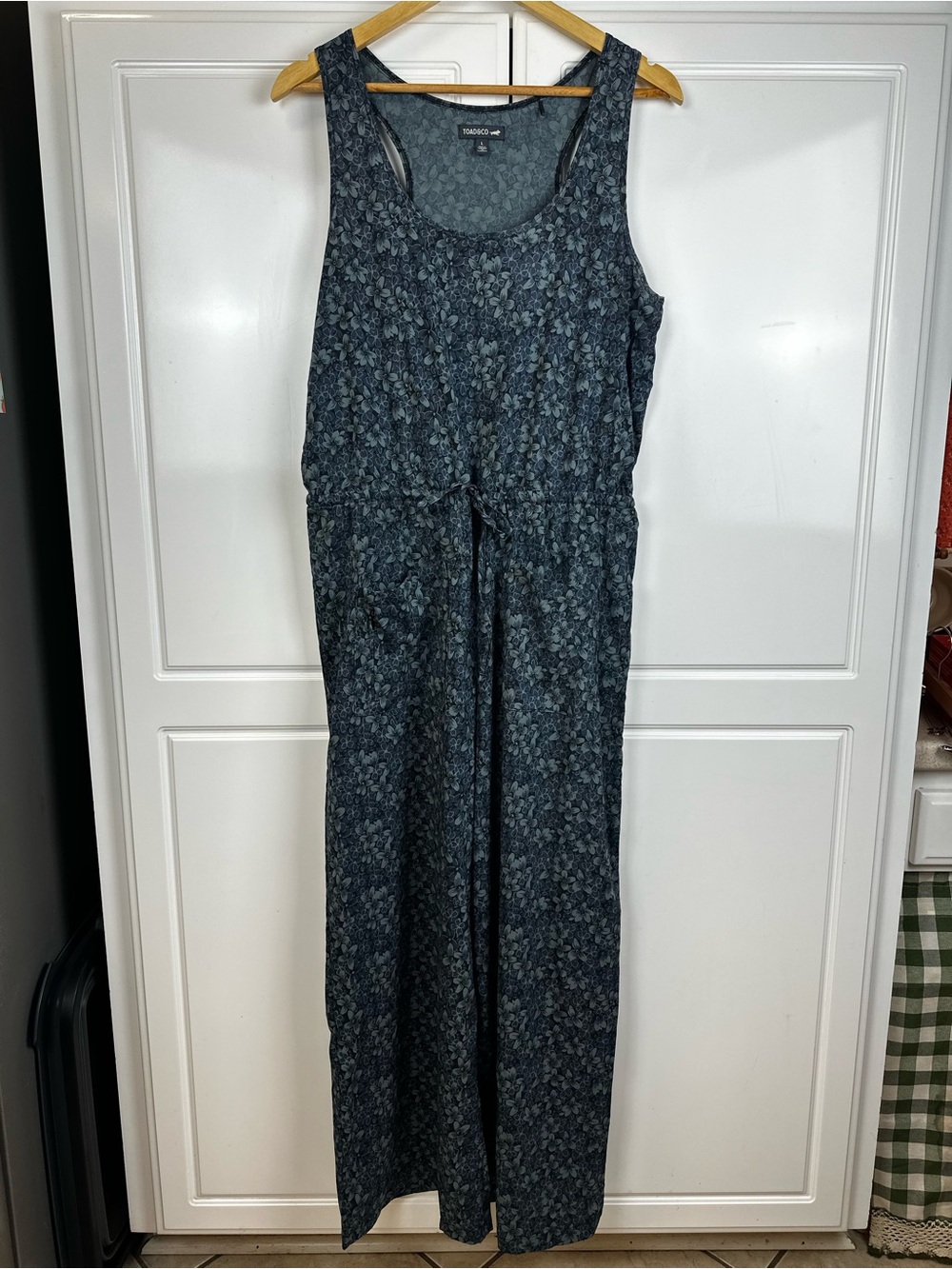 Toad&Co Navy Blue Floral Sleeveless Jumpsuit